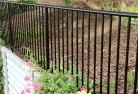 Evanston Gardensaluminium-railings-147.jpg; ?>
